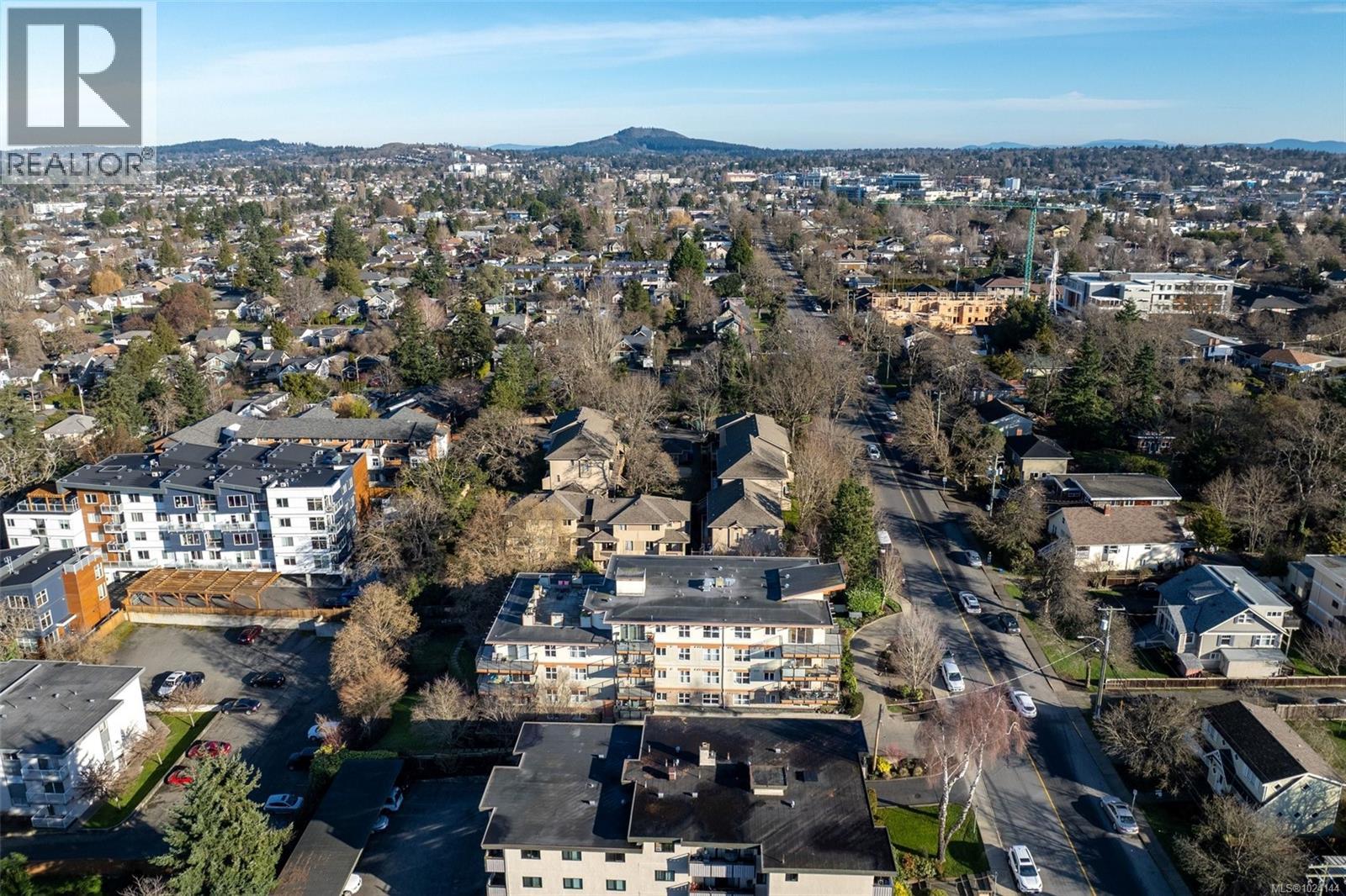 502 2940 Harriet Rd, Saanich, British Columbia  V9A 1T3 - Photo 42 - 1024144