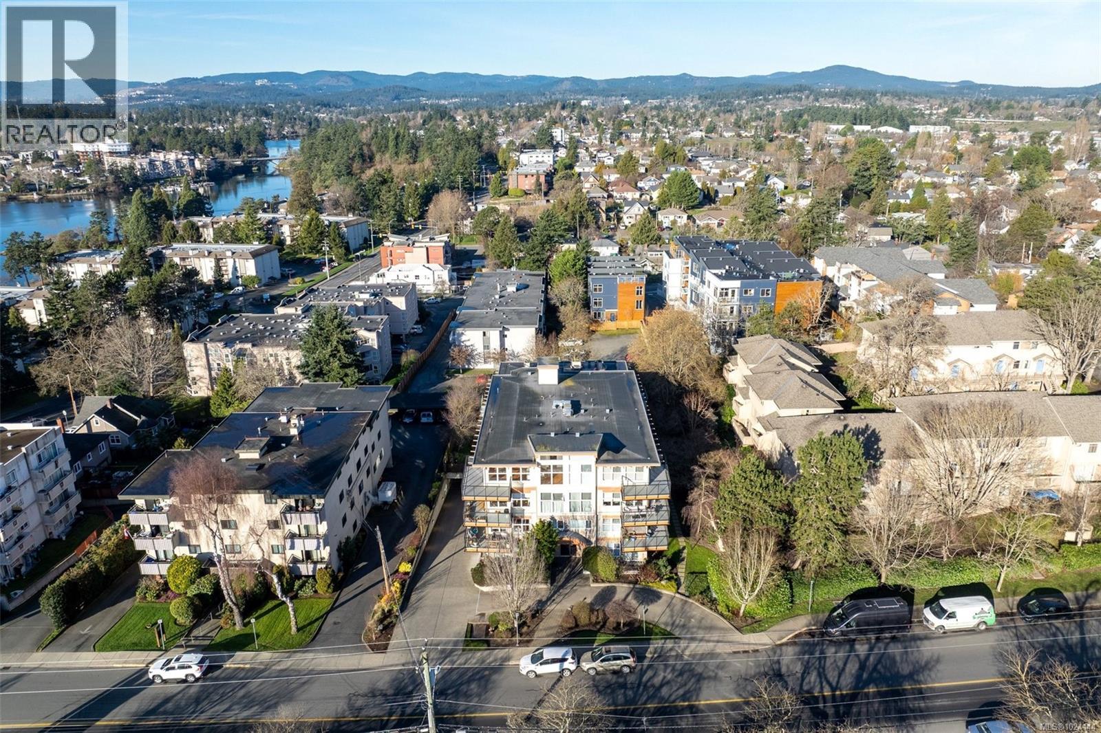 502 2940 Harriet Rd, Saanich, British Columbia  V9A 1T3 - Photo 38 - 1024144