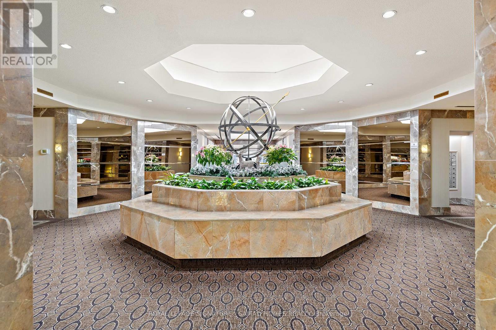 210 - 1177 Yonge Street, Toronto, Ontario  M4T 2Y4 - Photo 16 - C12733140