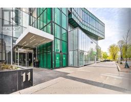 708 - 11 BOGERT AVENUE NE, Toronto, Ontario