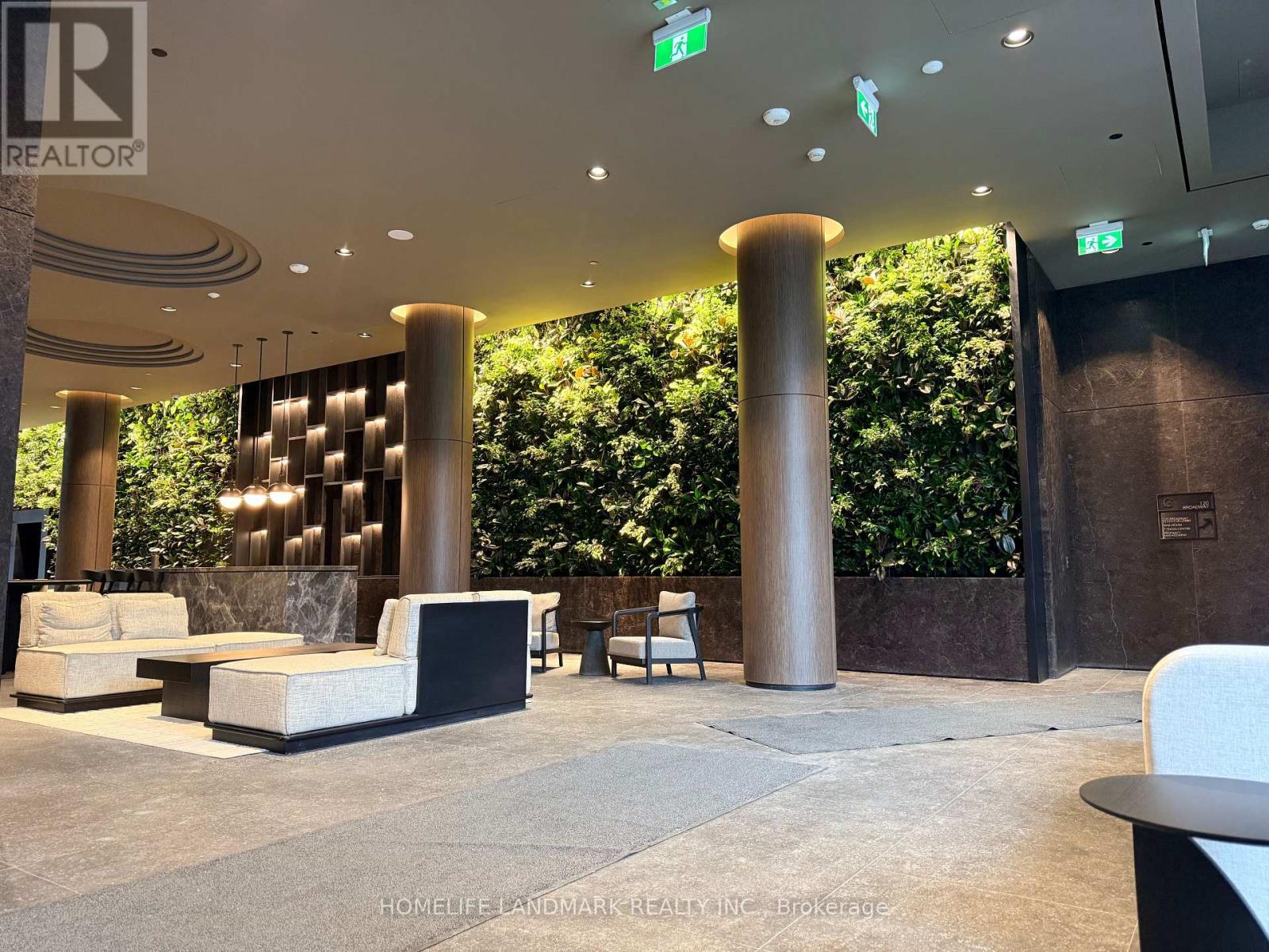 804n - 120 Broadway Avenue, Toronto, Ontario  M4P 0E9 - Photo 3 - C12733298