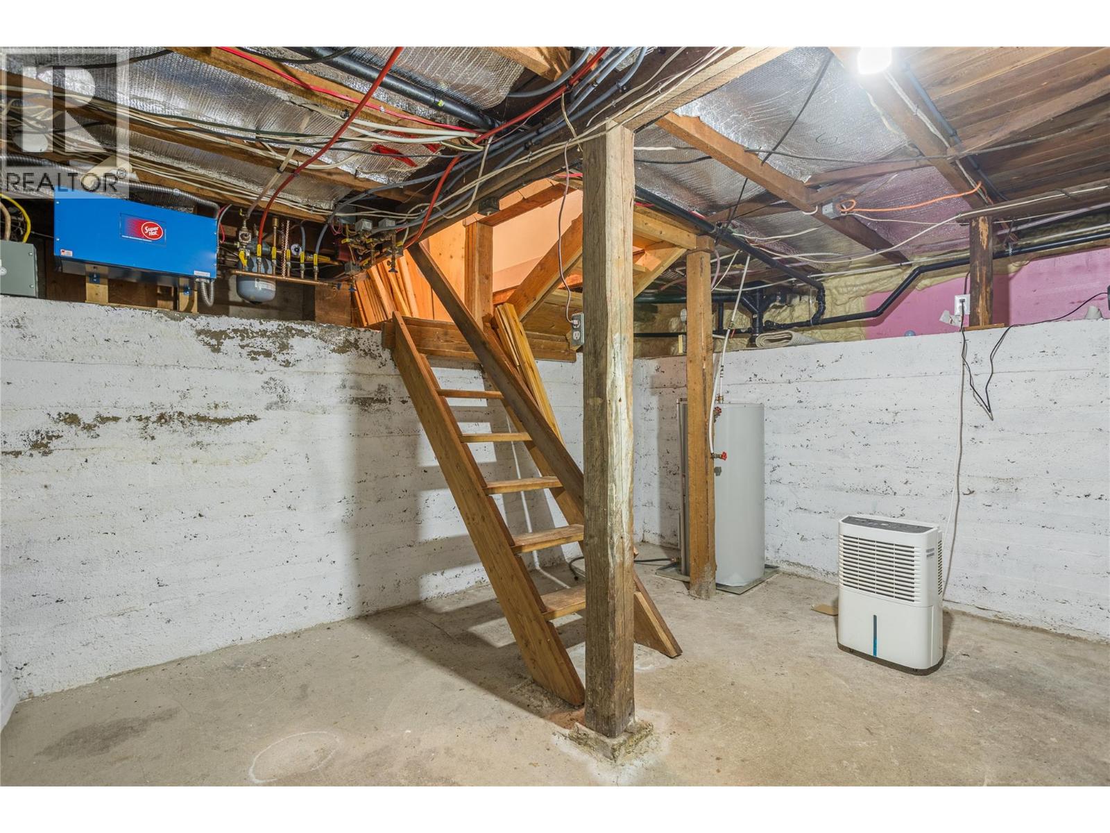 7704 97a Highway, Mara, British Columbia  V0E 2K0 - Photo 33 - 10373369