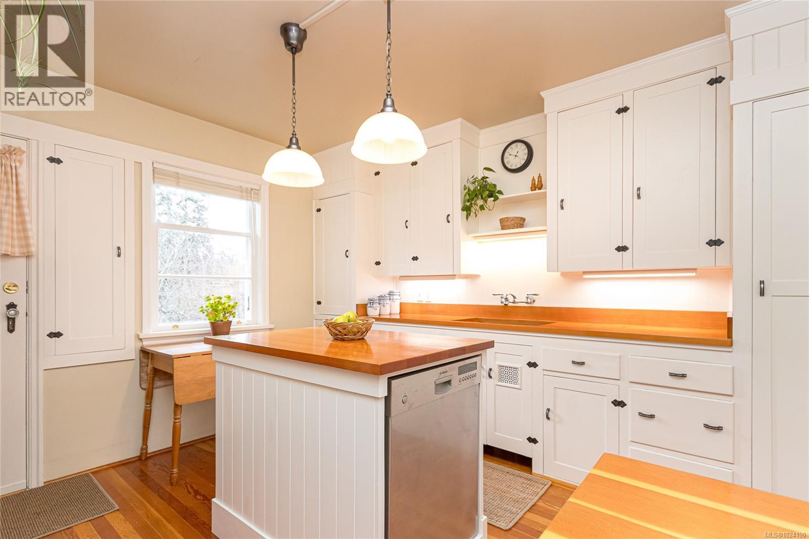 2169 Mcneill Ave, Oak Bay, British Columbia  V8S 2Y4 - Photo 13 - 1024190