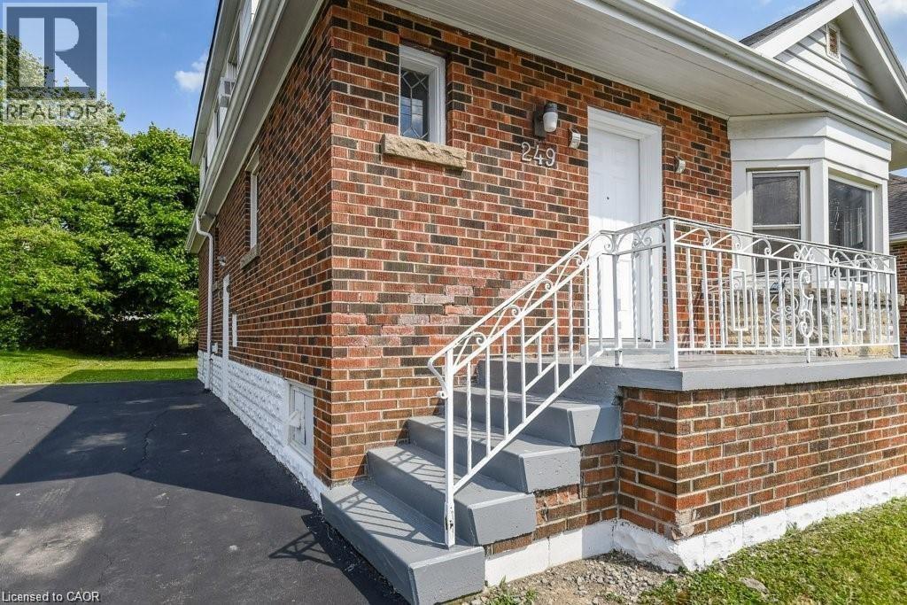 249 West 5th Street Unit# Main, Hamilton, Ontario  L9C 3N8 - Photo 3 - 40800739