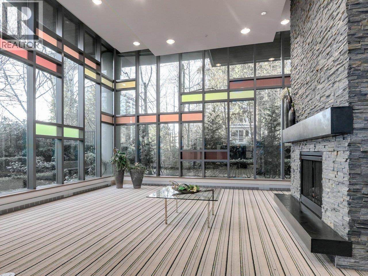 907 9188 University Crescent, Burnaby, British Columbia  V5A 0A5 - Photo 2 - R3083360