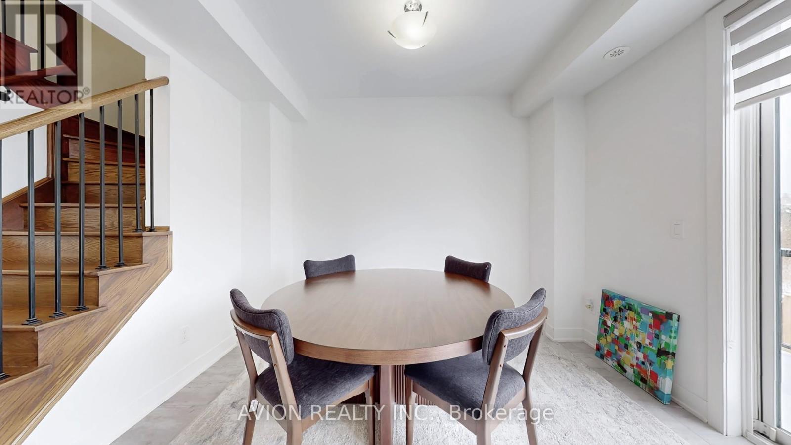 Upper - 7 Elkington Crescent, Whitby, Ontario  L1P 0L7 - Photo 14 - E12733156