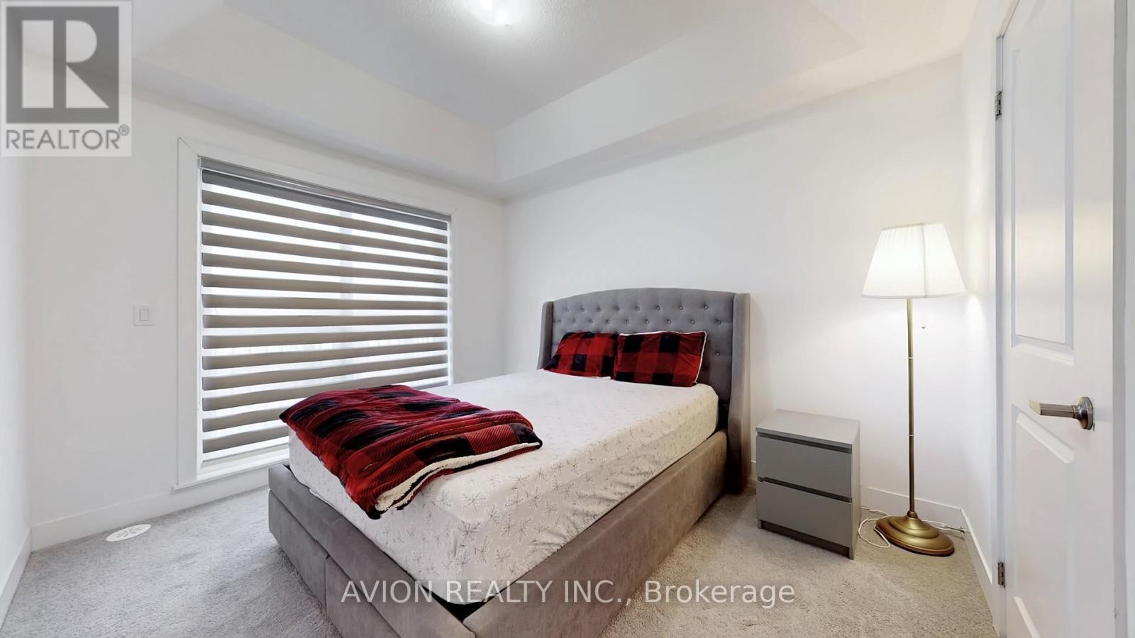 Upper - 7 Elkington Crescent, Whitby, Ontario  L1P 0L7 - Photo 15 - E12733156