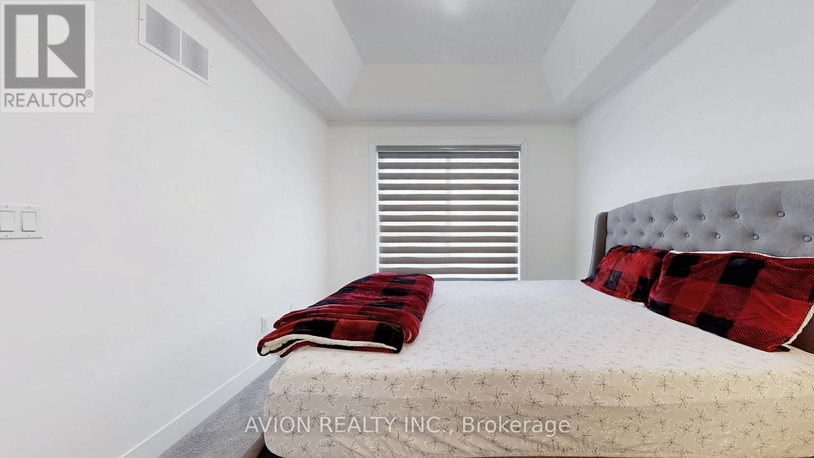 Upper - 7 Elkington Crescent, Whitby, Ontario  L1P 0L7 - Photo 16 - E12733156