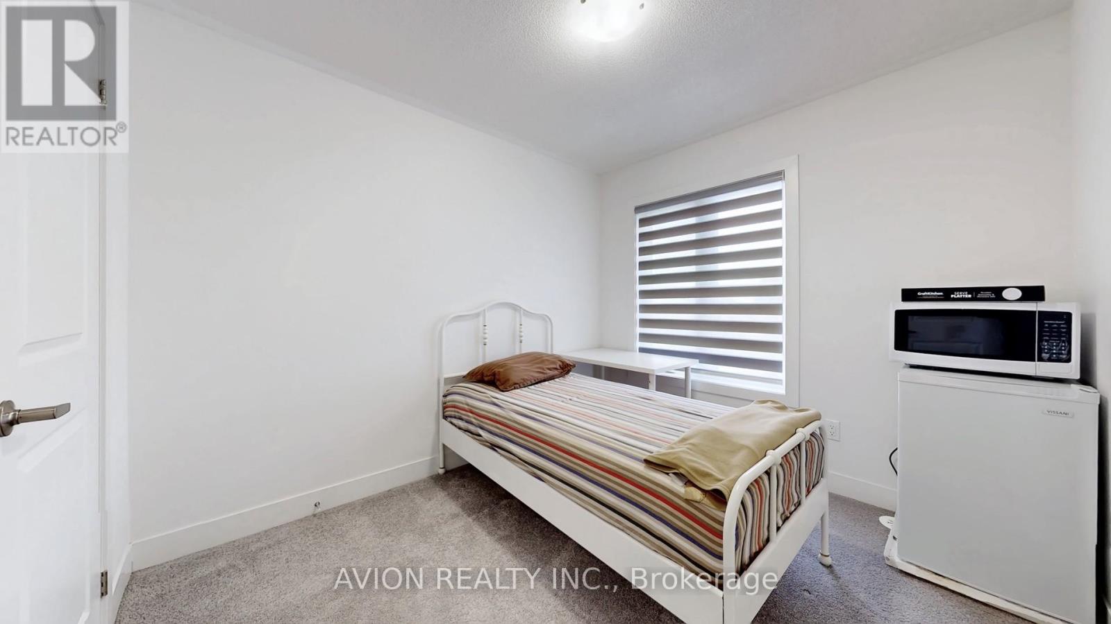 Upper - 7 Elkington Crescent, Whitby, Ontario  L1P 0L7 - Photo 22 - E12733156