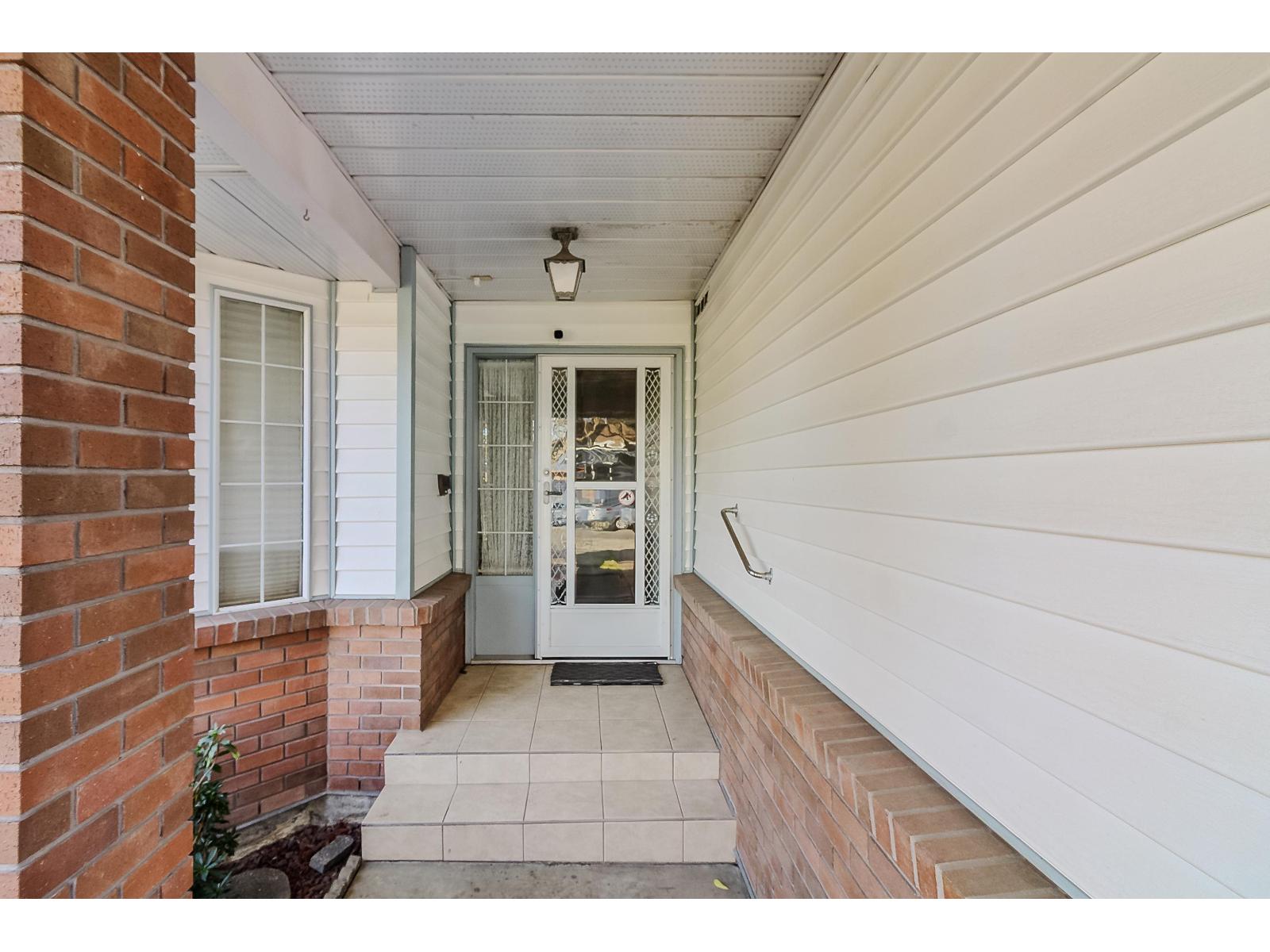 15436 94 Avenue, Surrey, British Columbia  V3R 9C9 - Photo 13 - R3082001