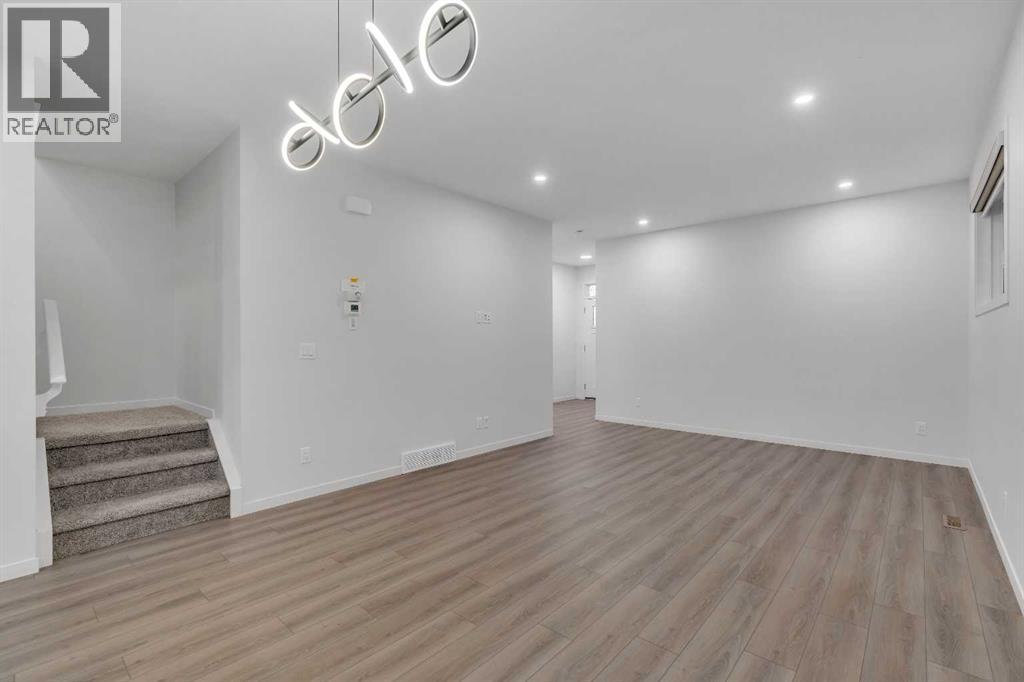 117 Cornerbrook Road Ne, Calgary, Alberta  T3N 2G9 - Photo 5 - A2279022