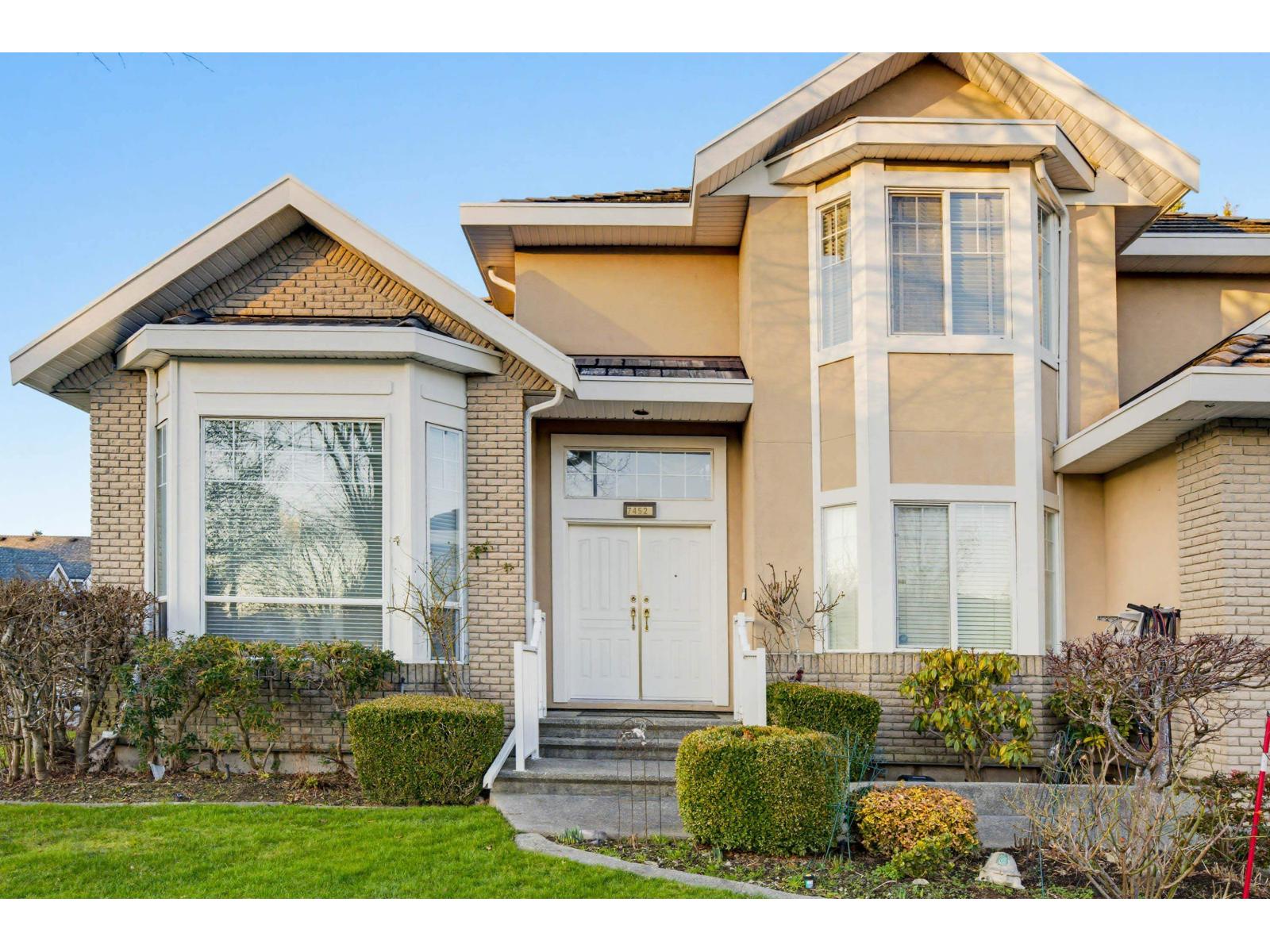 7452 Wiltshire Drive, Surrey, British Columbia  V3S 2Y7 - Photo 4 - R3079373