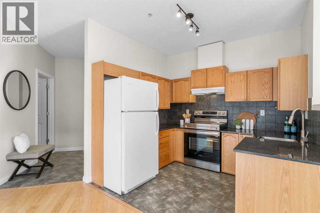 121, 8 Prestwick Pond Terrace Se, Calgary, Alberta  T2Z 4P3 - Photo 4 - A2279388