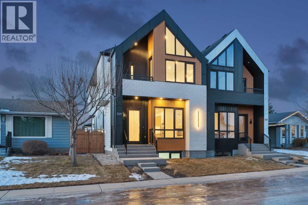 159 Lake Sylvan Close Se, Calgary, Alberta  T2J 3E5 - Photo 1 - A2279739