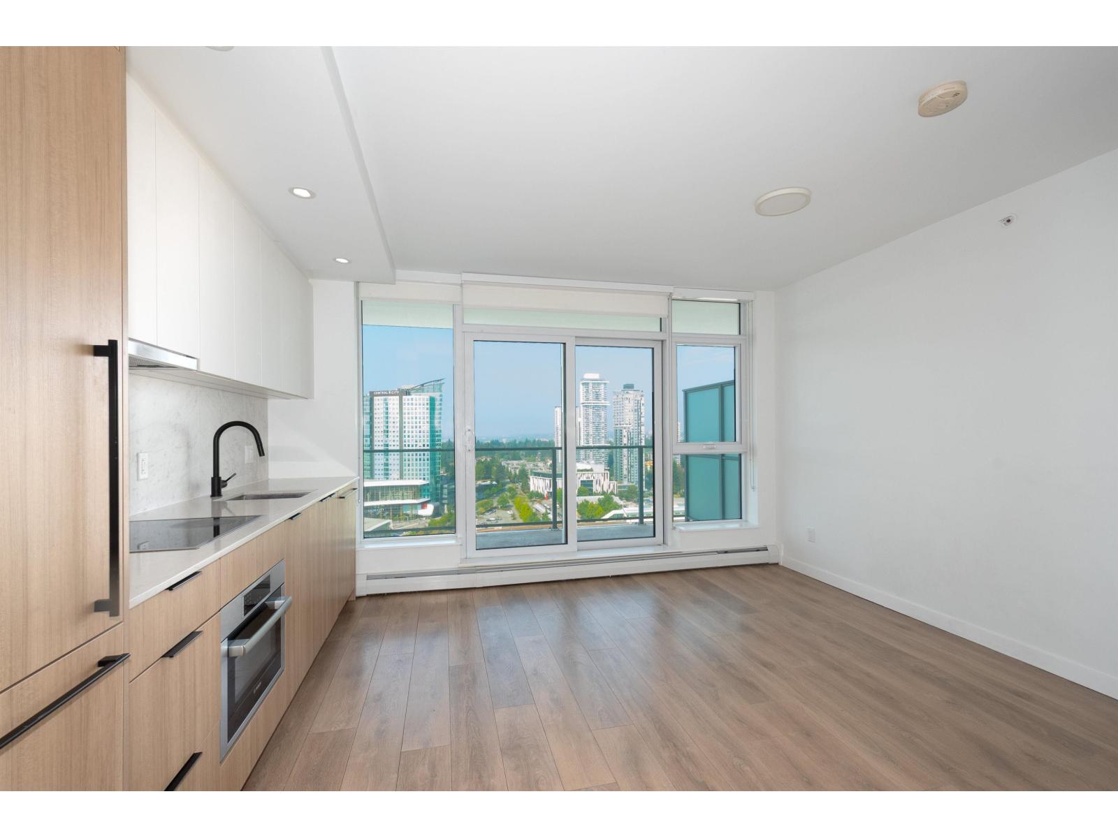 2509 13685 102 Avenue, Surrey, British Columbia  V3T 1N7 - Photo 2 - R3083741