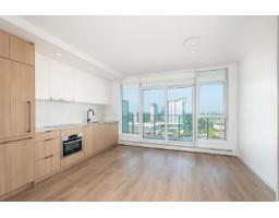 2509 13685 102 AVENUE, Surrey, British Columbia