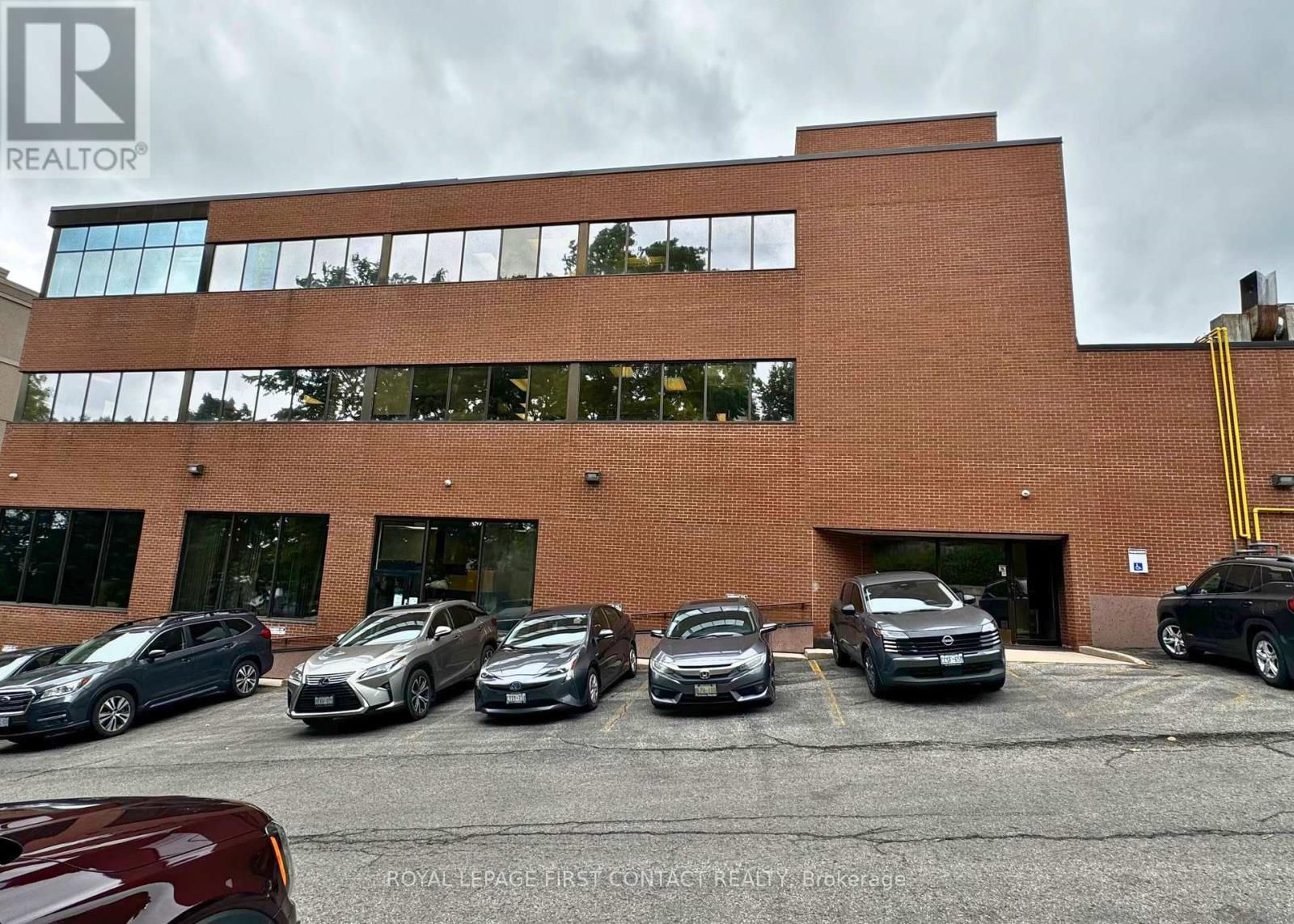 102 - 135 Bayfield Street, Barrie, Ontario  L4M 3B3 - Photo 27 - S12733190