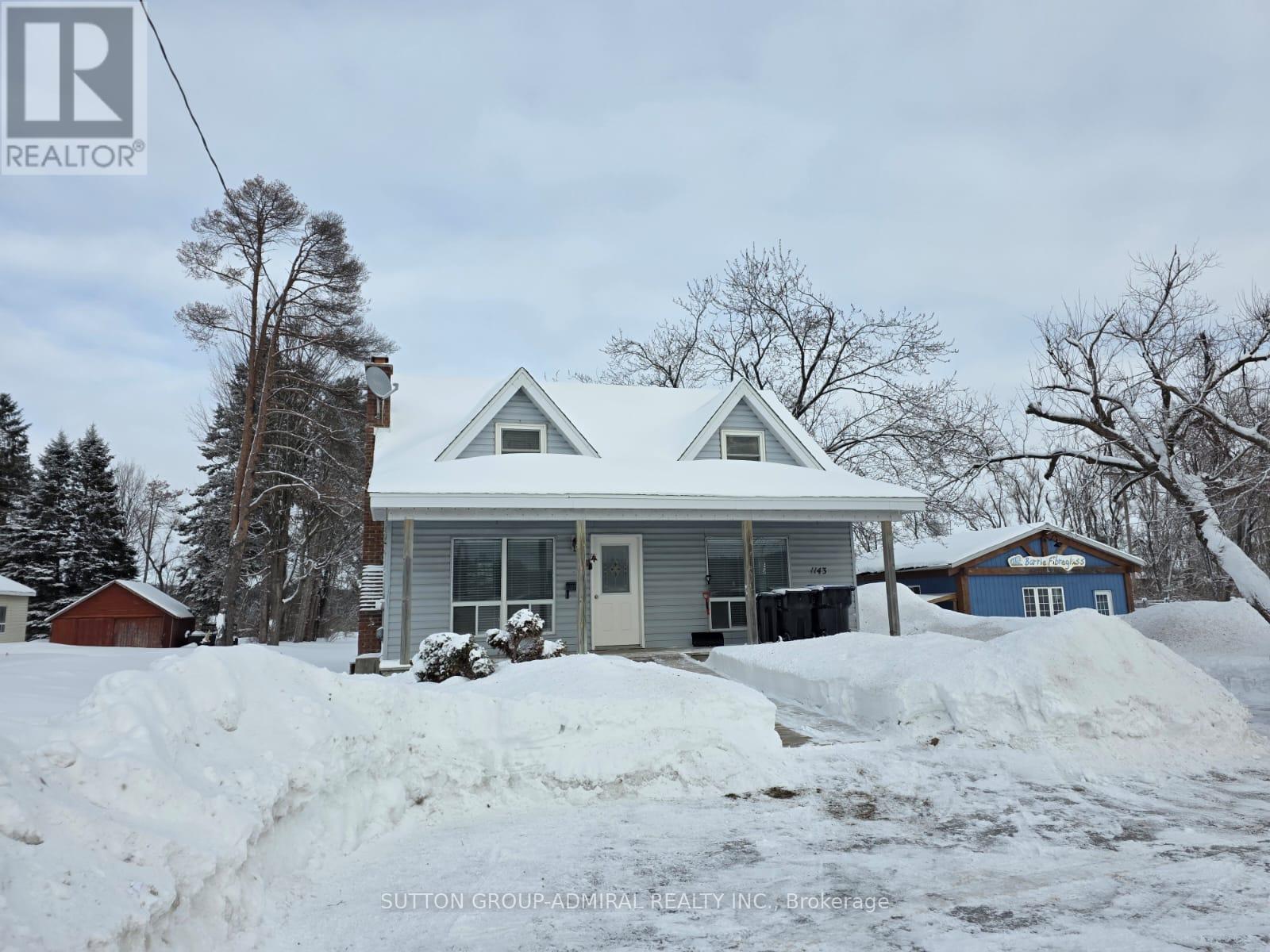 1143 BAYFIELD STREET, Springwater, Ontario