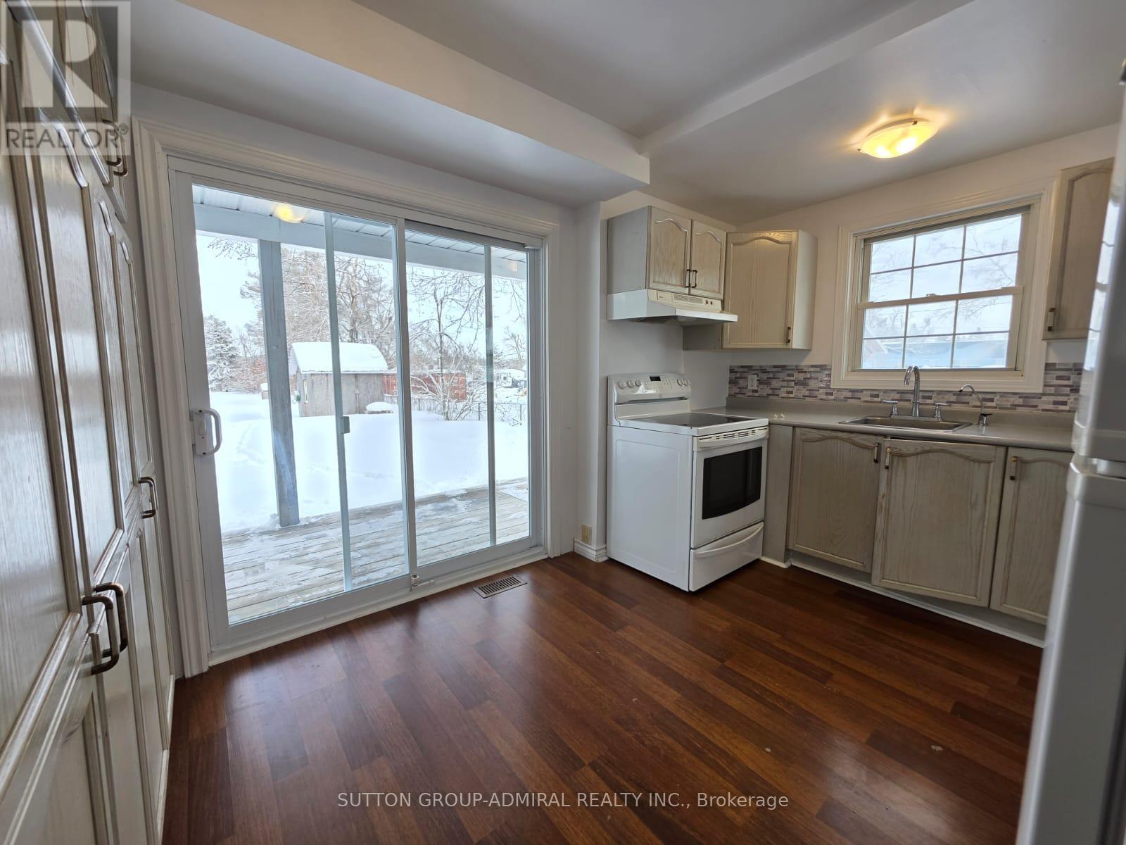 1143 Bayfield Street, Springwater, Ontario  L9X 0N6 - Photo 14 - S12733286