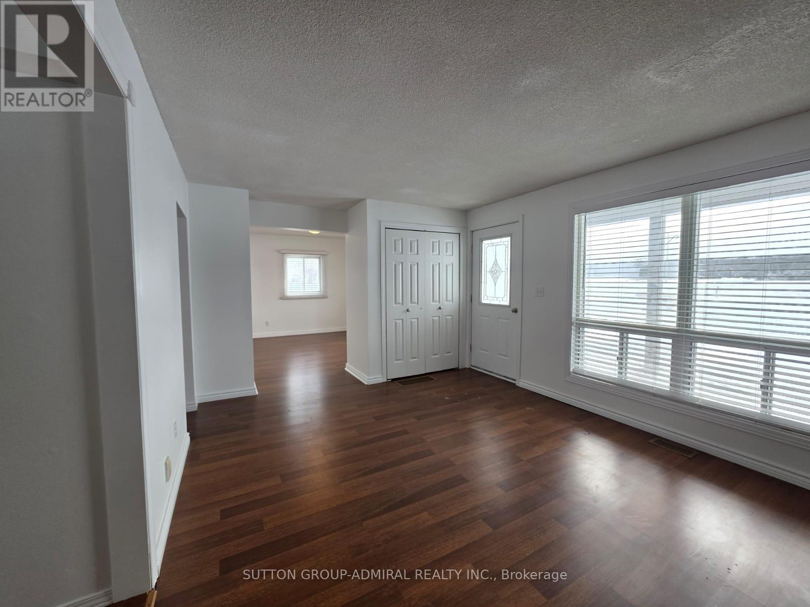 1143 Bayfield Street, Springwater, Ontario  L9X 0N6 - Photo 6 - S12733286