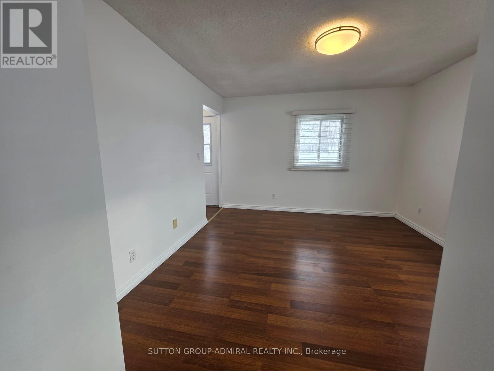 1143 Bayfield Street, Springwater, Ontario  L9X 0N6 - Photo 9 - S12733286