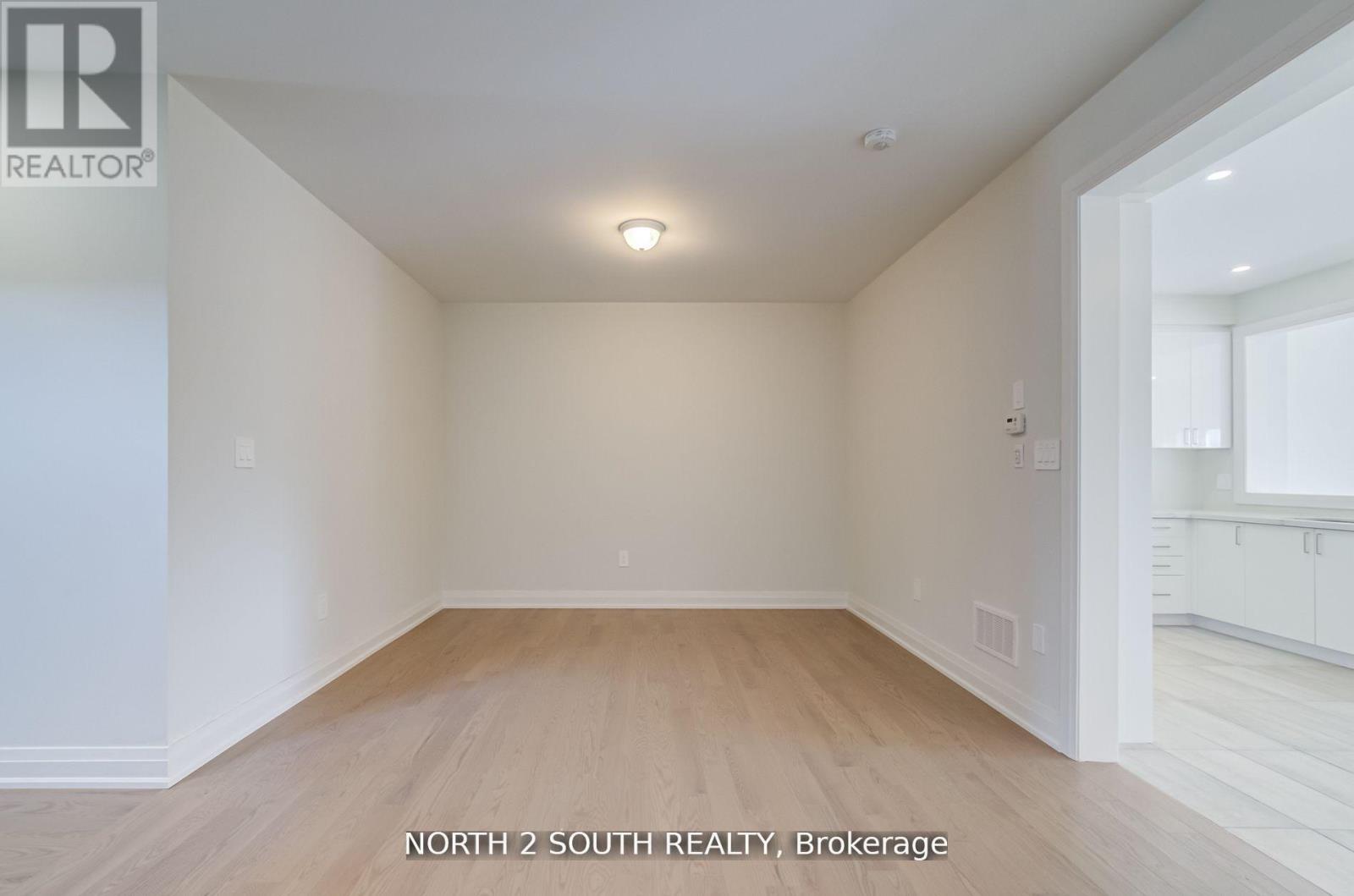 34 Virro Court, Vaughan, Ontario  L4H 5G5 - Photo 4 - N12732204