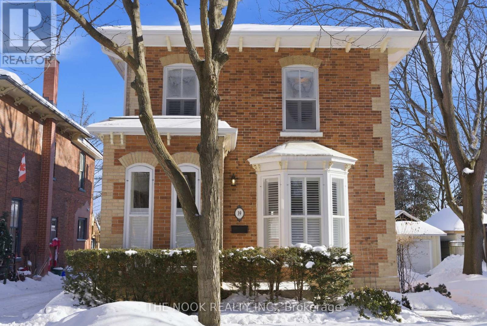 39 CENTRE STREET, Clarington, Ontario