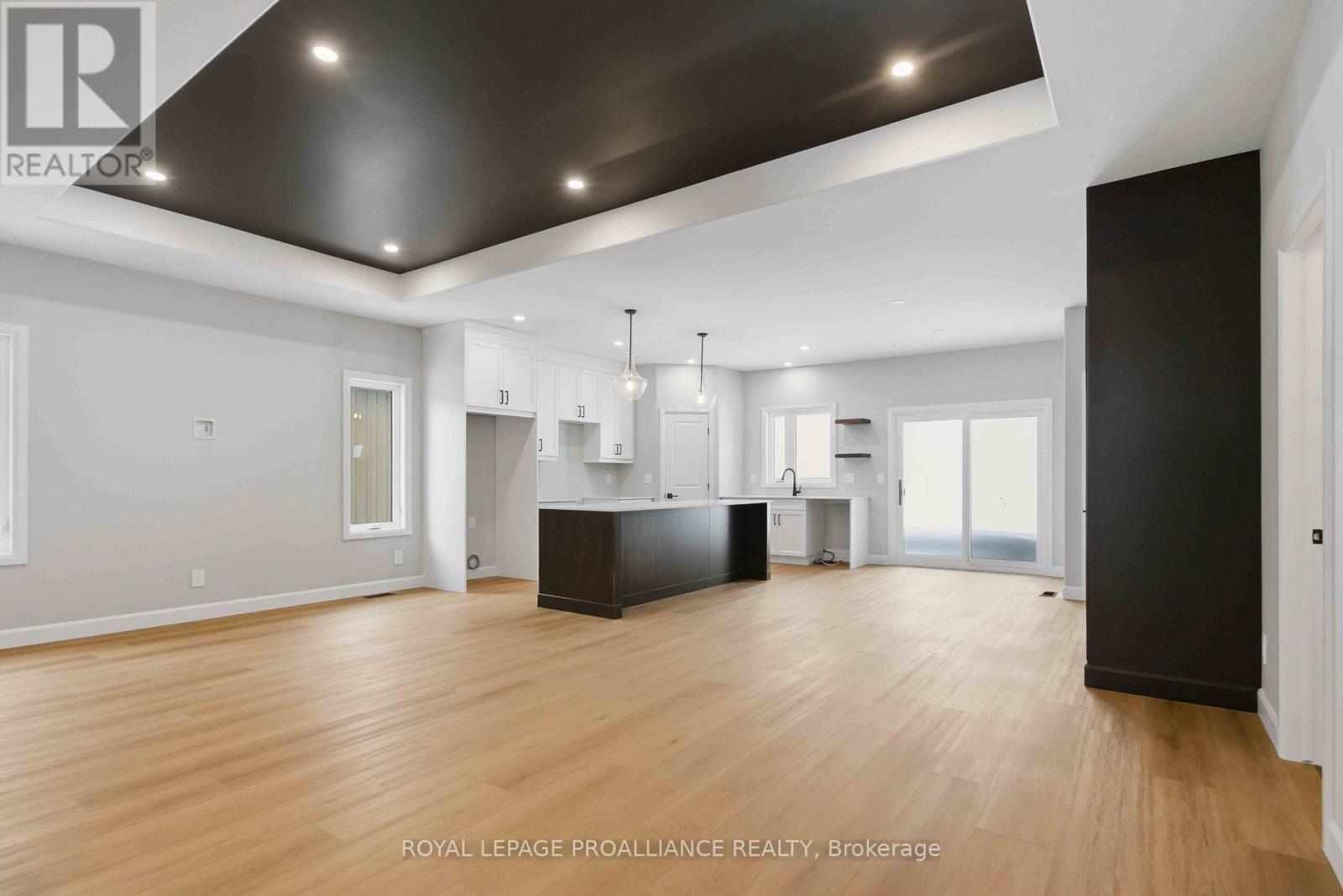 29 Schmidt Way, Quinte West, Ontario  K8V 0L5 - Photo 5 - X12732780