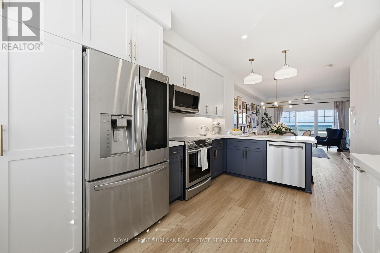 7 - 337 Beach Boulevard, Hamilton, Ontario  L8H 6W4 - Photo 14 - X12490910