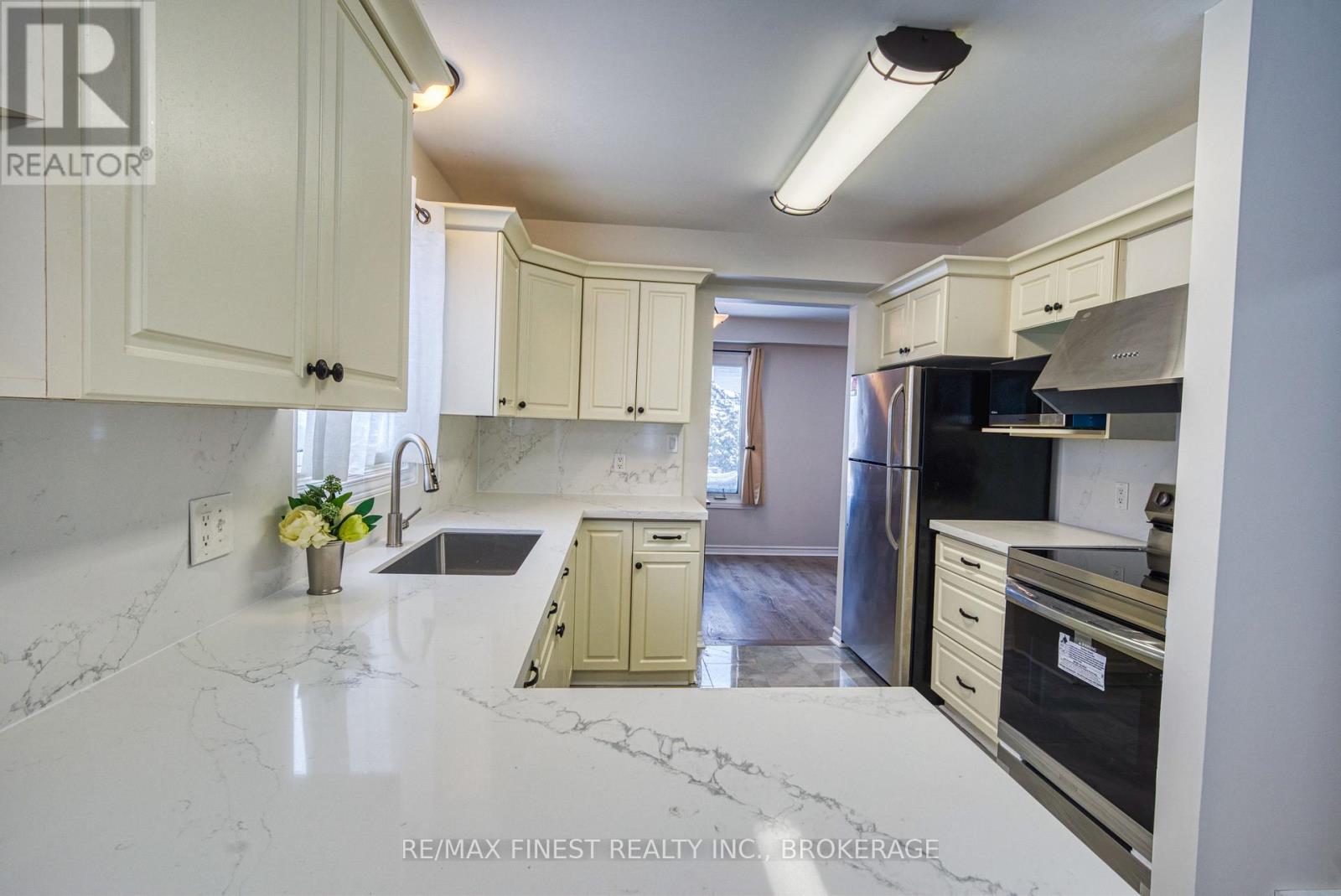 691 Muirfield Crescent, Kingston, Ontario  K7M 8E7 - Photo 11 - X12723620