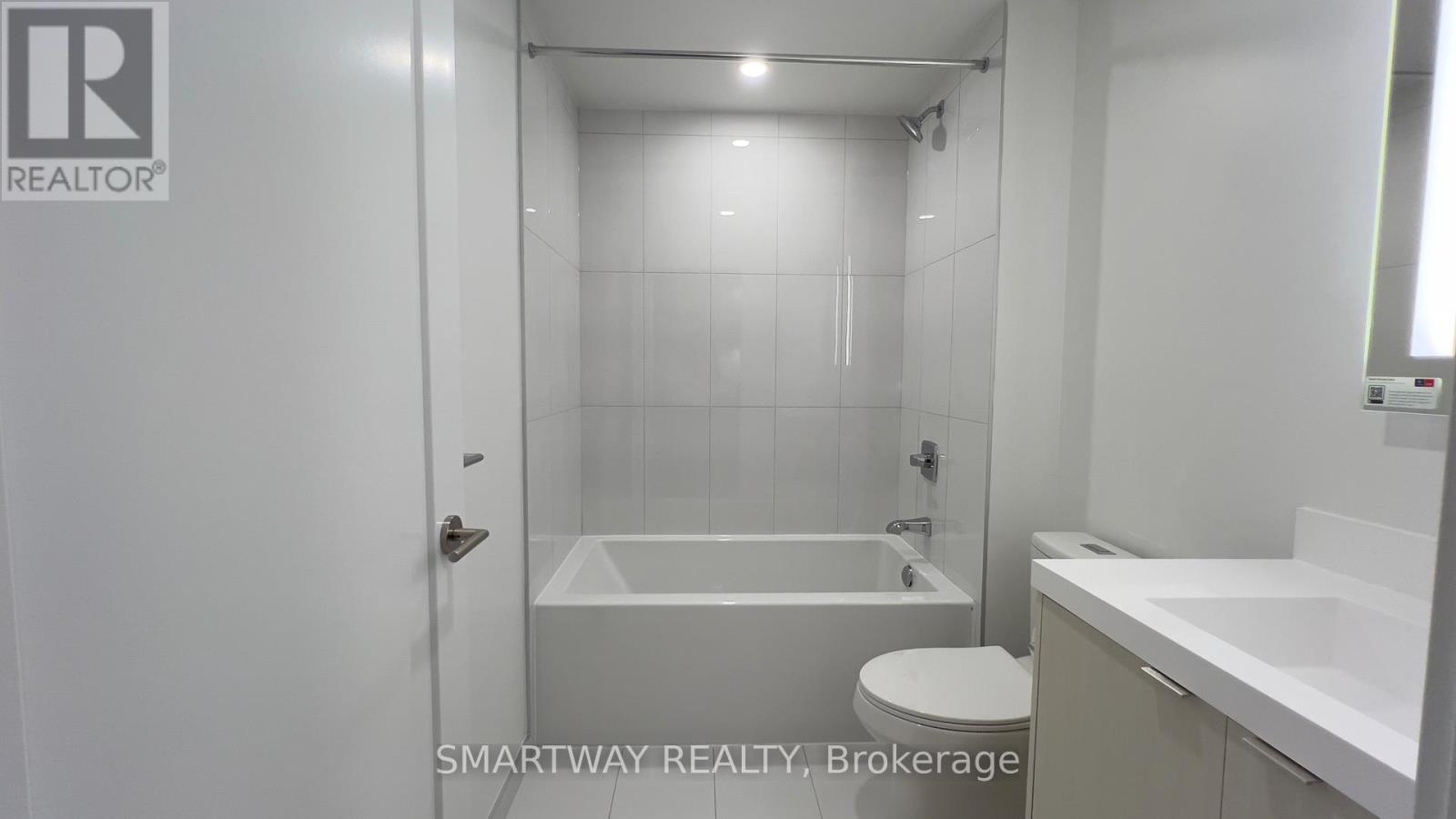 1208 - 60 Central Park Roadway, Toronto, Ontario  M9A 0E6 - Photo 18 - W12733126