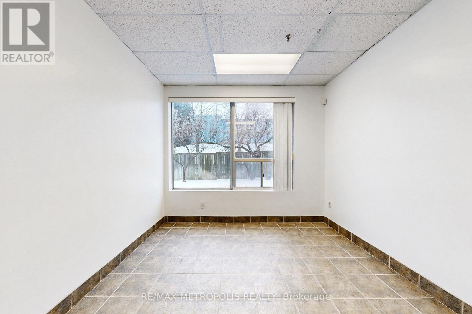 3c - 3185 Unity Drive, Mississauga, Ontario  L5L 4L4 - Photo 9 - W12733168