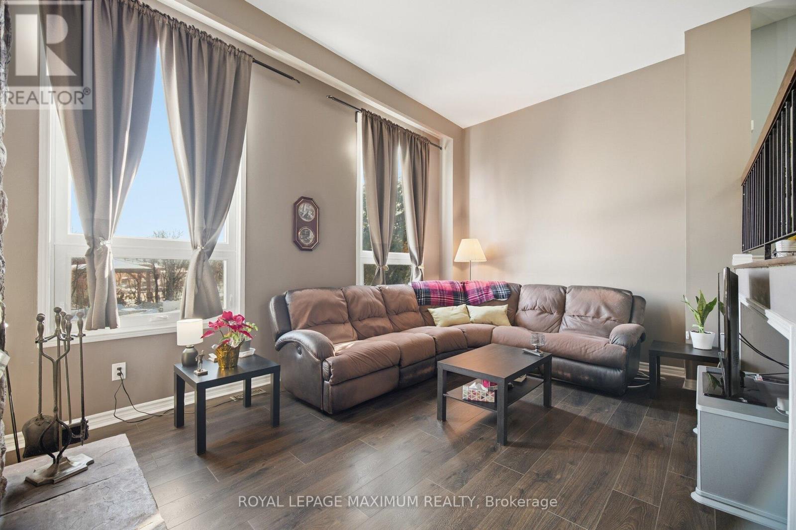 7493 Bybrook Drive, Mississauga, Ontario  L4T 3R4 - Photo 10 - W12733192