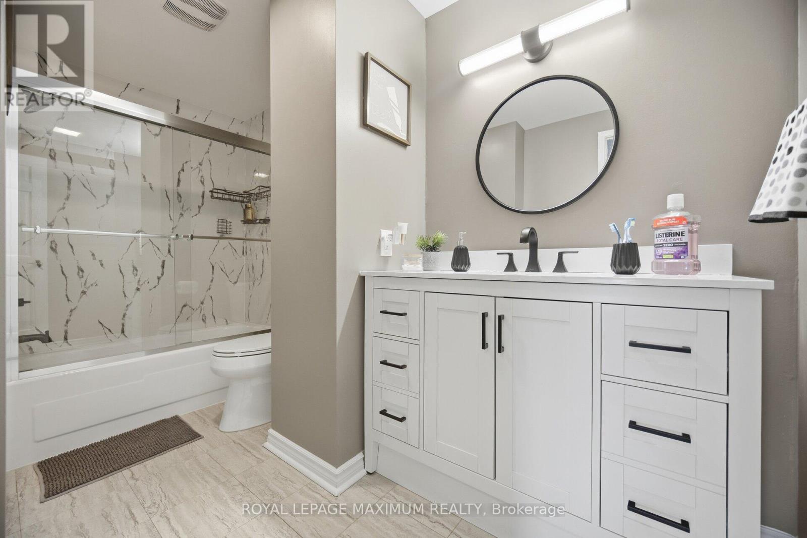 7493 Bybrook Drive, Mississauga, Ontario  L4T 3R4 - Photo 12 - W12733192