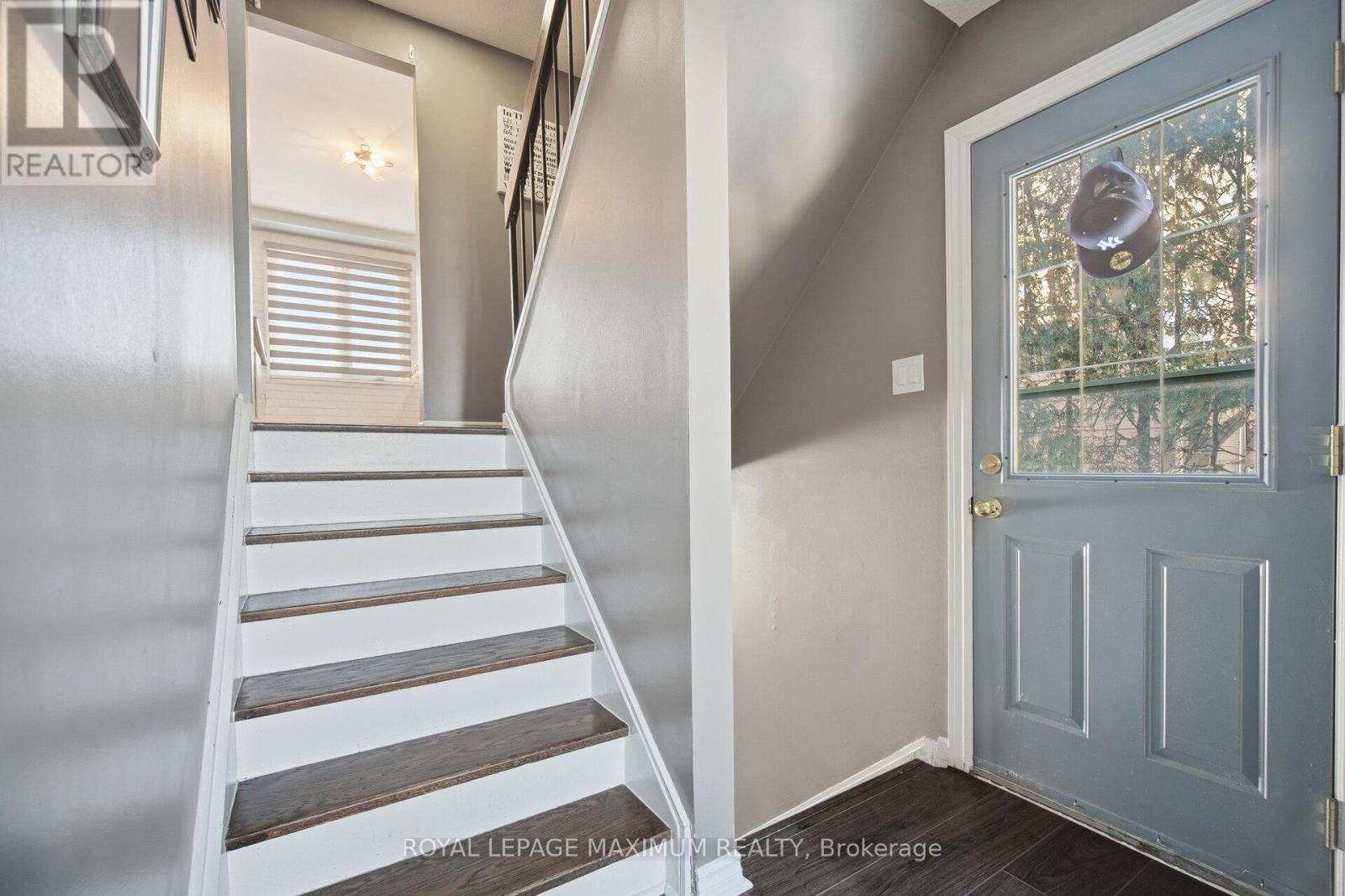 7493 Bybrook Drive, Mississauga, Ontario  L4T 3R4 - Photo 20 - W12733192