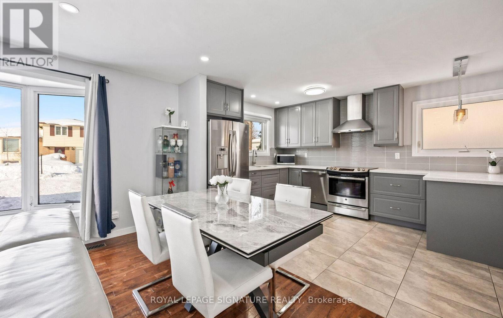 73 Watson Crescent, Brampton, Ontario  L6W 1E5 - Photo 8 - W12733198