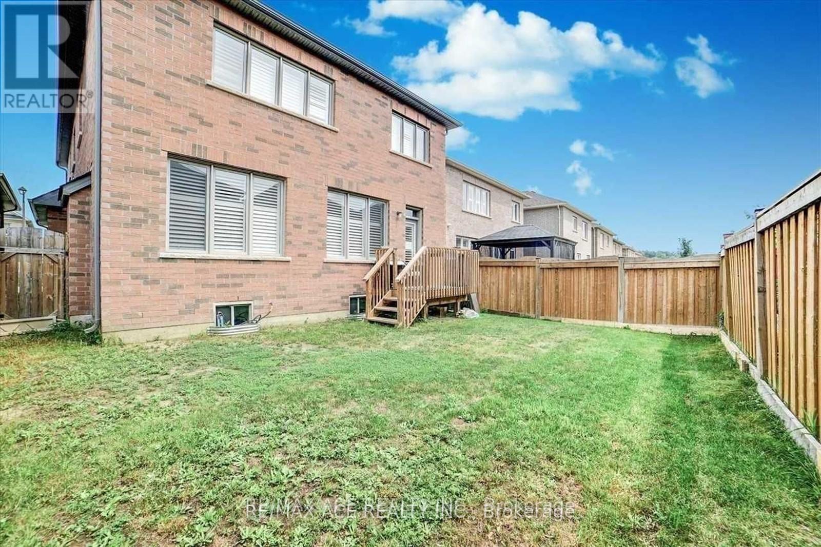 26 Newhouse Boulevard, Caledon, Ontario  L7C 4A1 - Photo 41 - W12733222