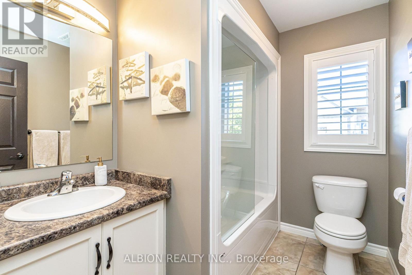 1 - 8 Reddington Drive, Caledon, Ontario  L7E 4C3 - Photo 20 - W12733296