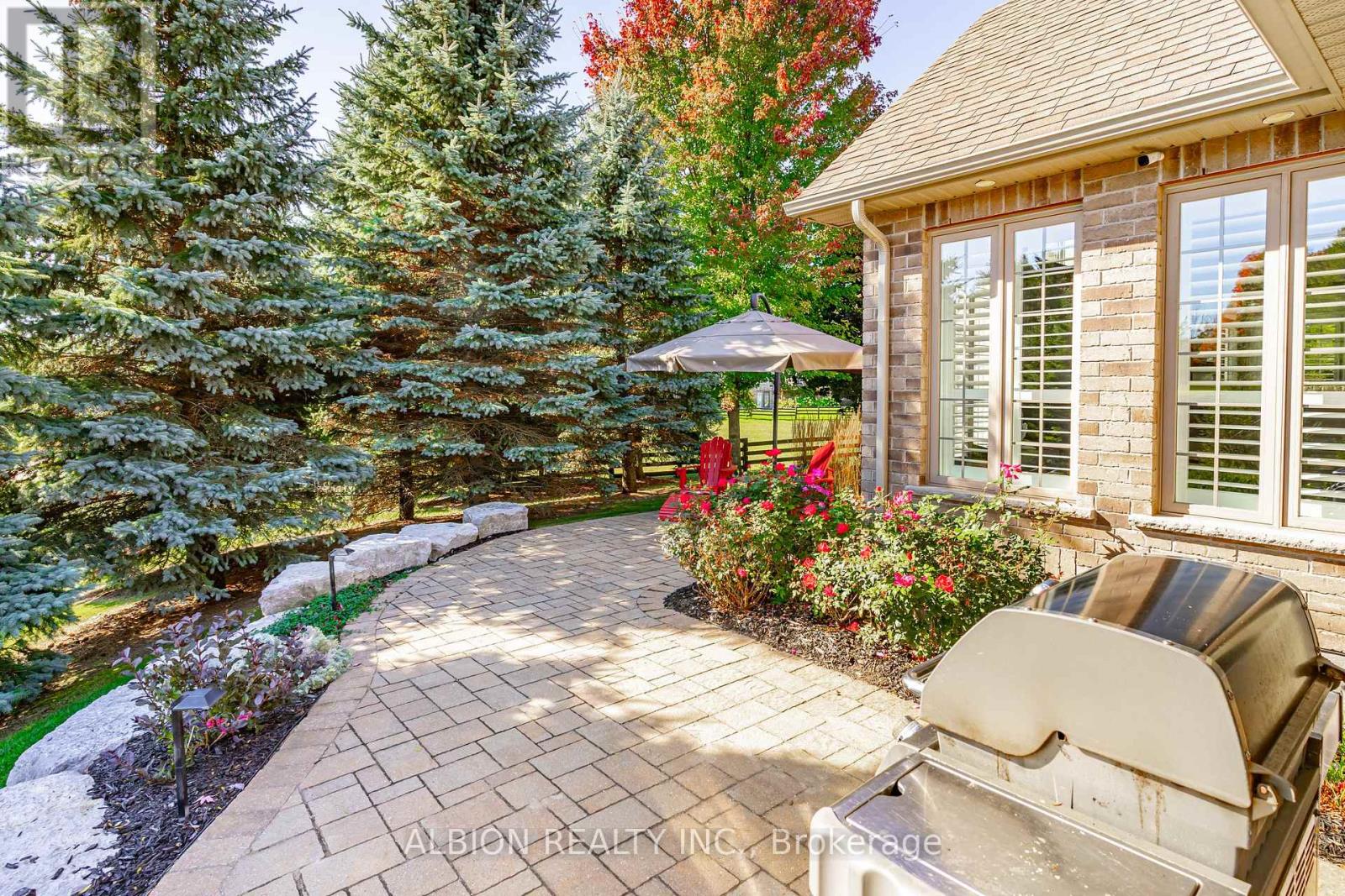 1 - 8 Reddington Drive, Caledon, Ontario  L7E 4C3 - Photo 33 - W12733296