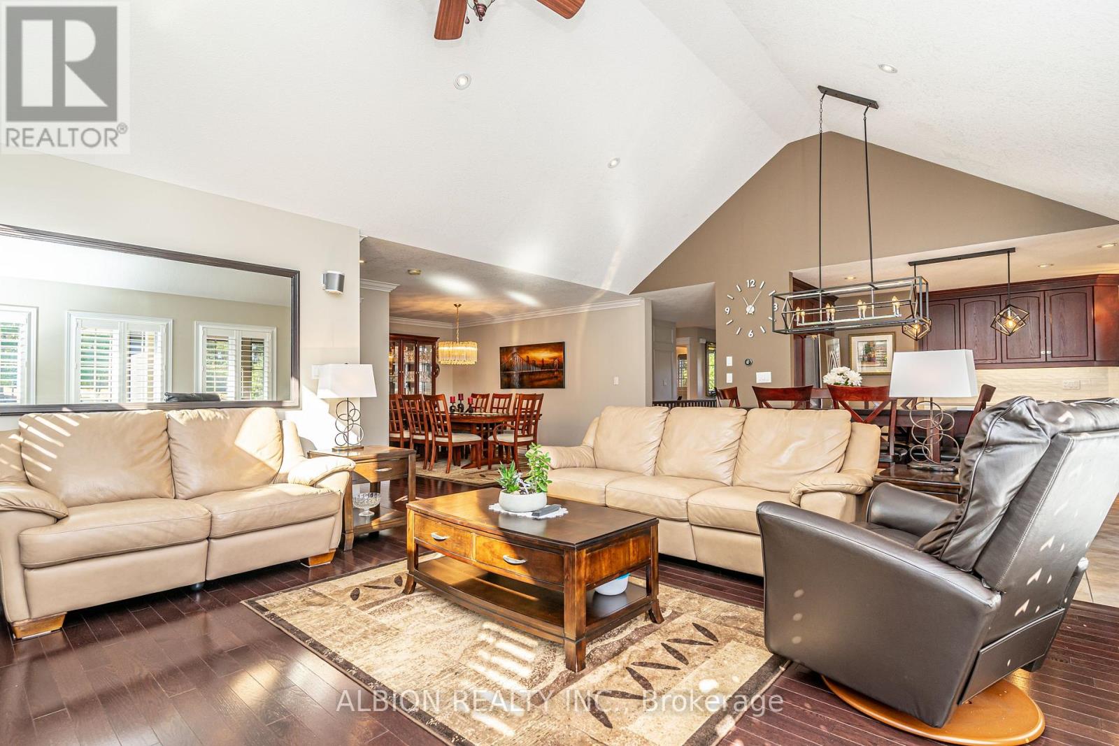 1 - 8 Reddington Drive, Caledon, Ontario  L7E 4C3 - Photo 8 - W12733296