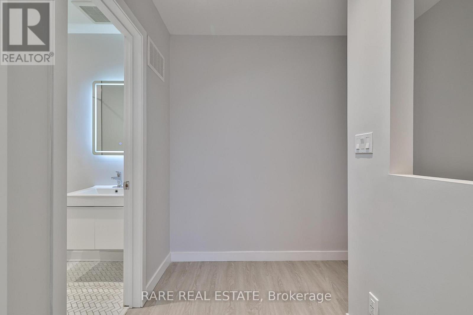 A - 592 Marlee Avenue, Toronto, Ontario  M6B 3J5 - Photo 28 - W12733312