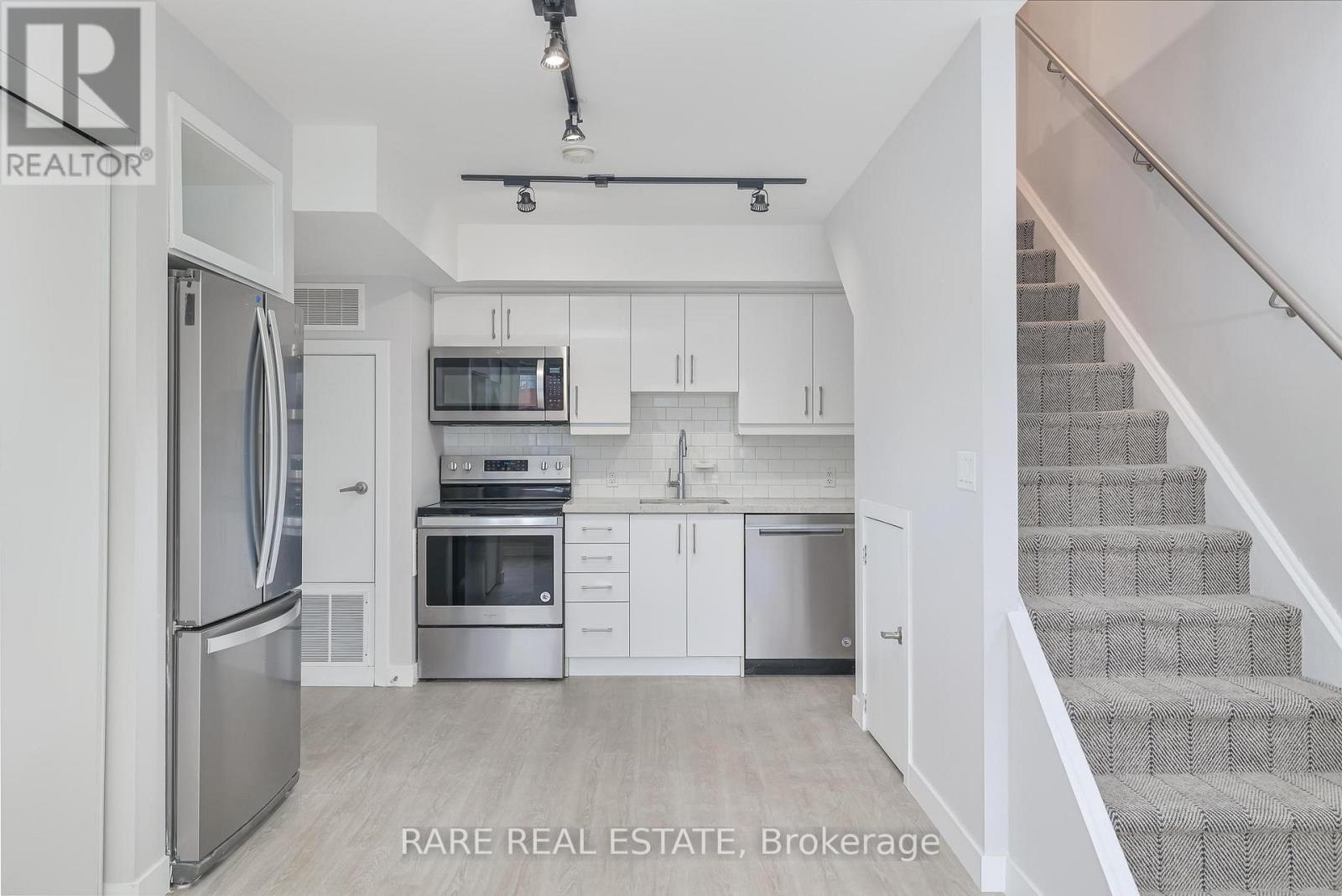 A - 592 Marlee Avenue, Toronto, Ontario  M6B 3J5 - Photo 6 - W12733312