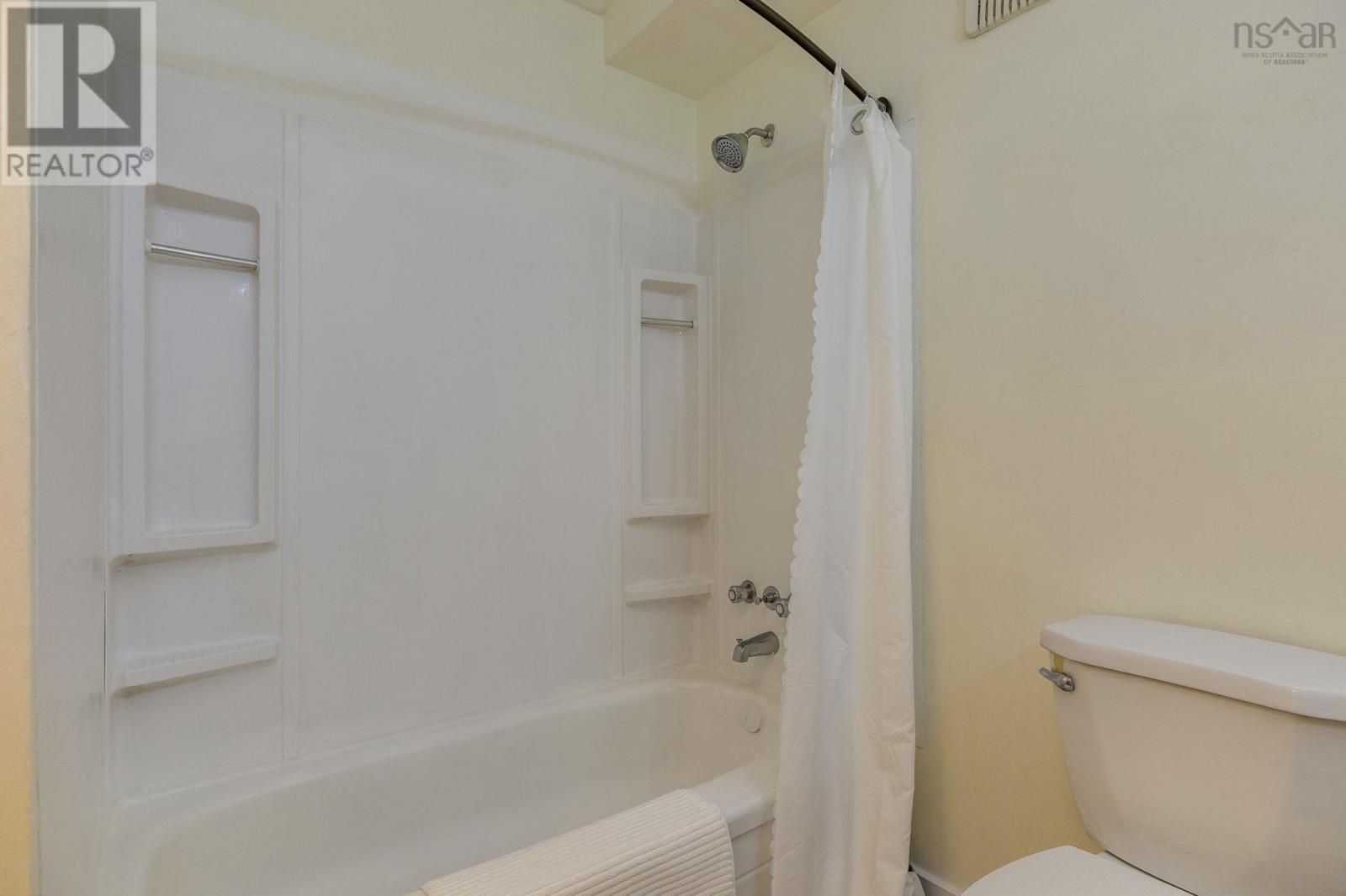 209 87 Kearney Lake Road, Halifax, Nova Scotia  B3M 4H1 - Photo 19 - 202600411