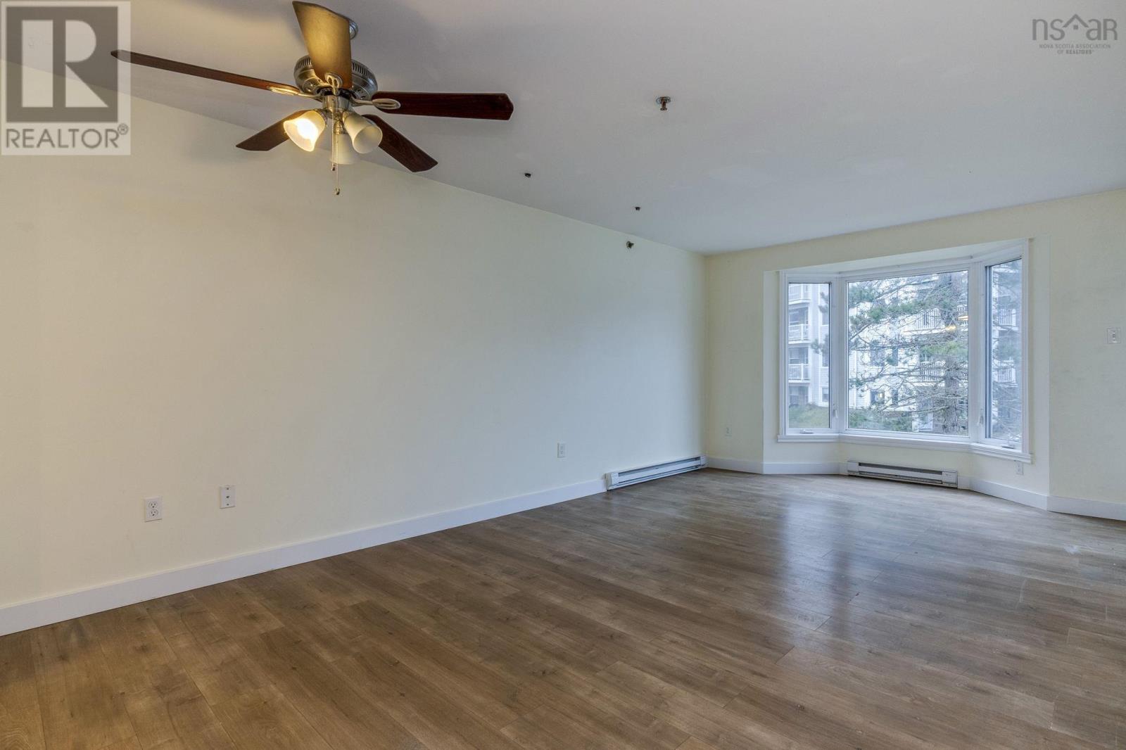 209 87 Kearney Lake Road, Halifax, Nova Scotia  B3M 4H1 - Photo 5 - 202600411