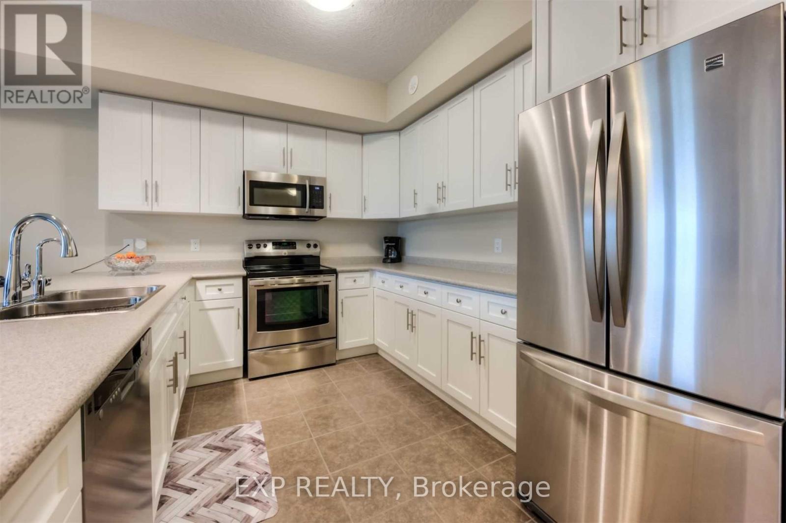 Unit A - 1110 Fairway Road N, Kitchener, Ontario  N2A 0J3 - Photo 7 - X12733234