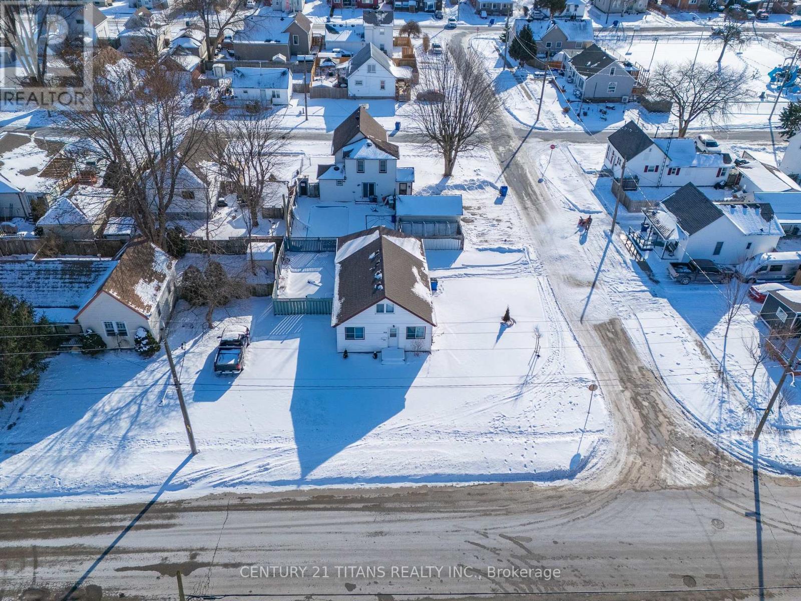 700 Wallace Street, Chatham-Kent, Ontario  N8A 1K2 - Photo 19 - X12733306