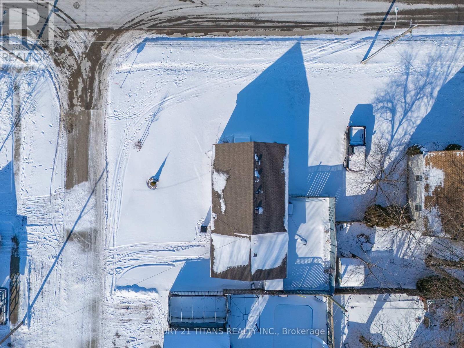 700 Wallace Street, Chatham-Kent, Ontario  N8A 1K2 - Photo 21 - X12733306