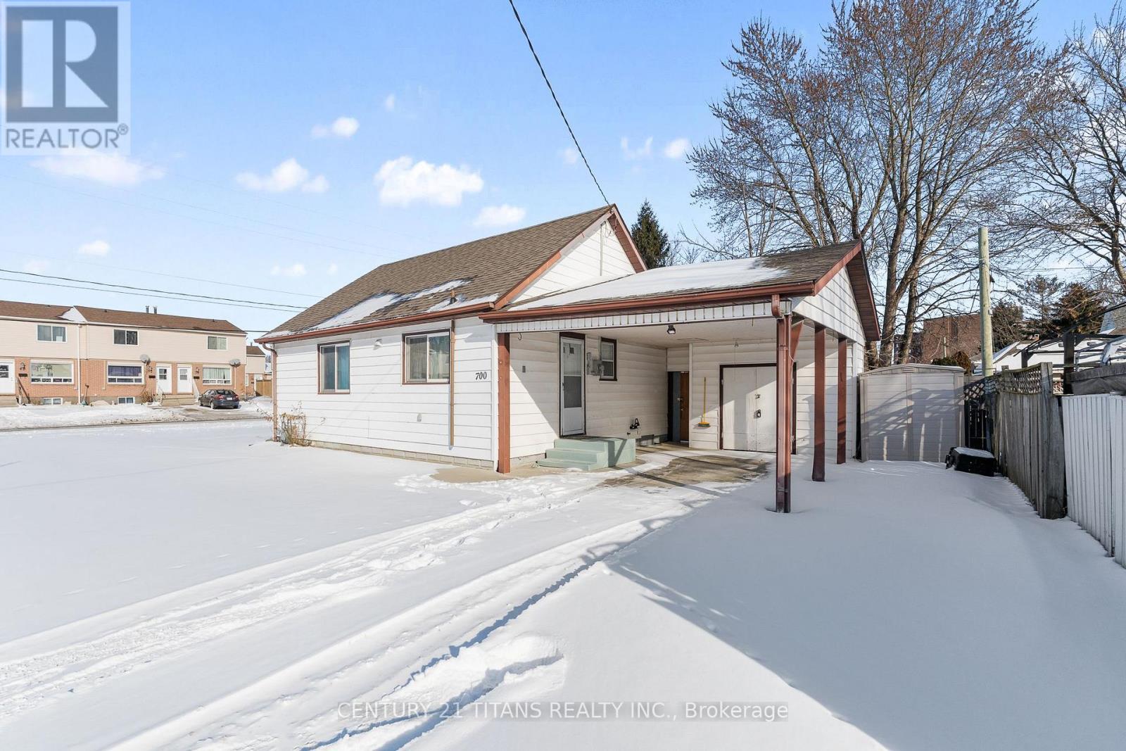 700 Wallace Street, Chatham-Kent, Ontario  N8A 1K2 - Photo 6 - X12733306