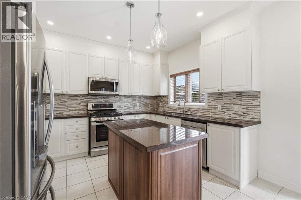 100 Springstead Avenue, Stoney Creek, Ontario  L8E 6E9 - Photo 5 - 40799220