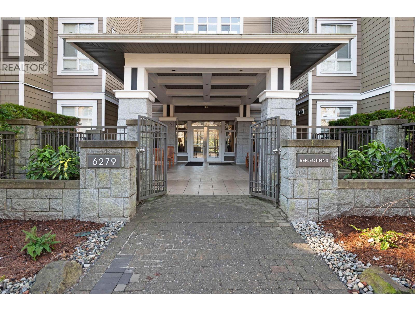 114 6279 EAGLES DRIVE, vancouver, British Columbia
